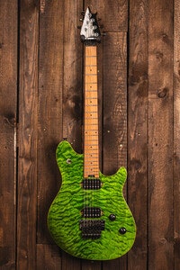 EVH Wolfgang Standard QM MN Transparent Green