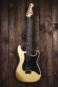 Charvel Pro-Mod So-Cal Style 1 HH HT Ebony Pharaohs Gold